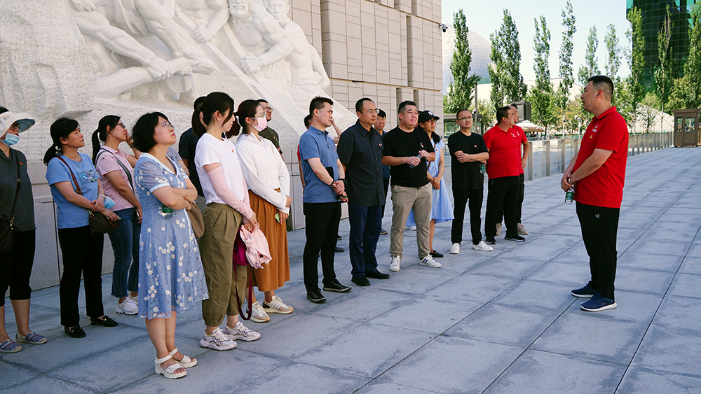 ManBetX(万博体育)APP官网|英超狼队和水晶宫全球赞助同伴