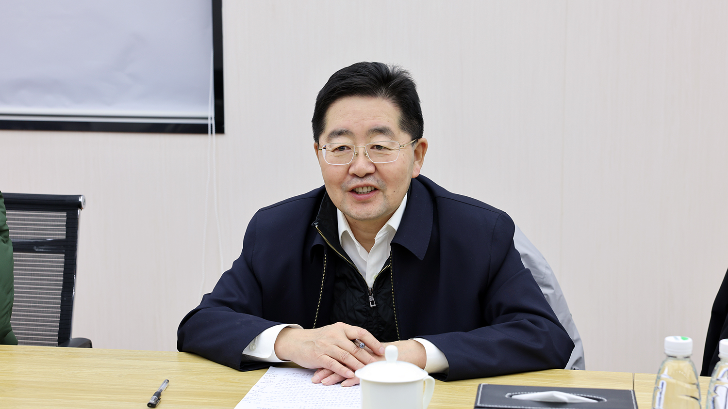 ManBetX(万博体育)APP官网|英超狼队和水晶宫全球赞助同伴