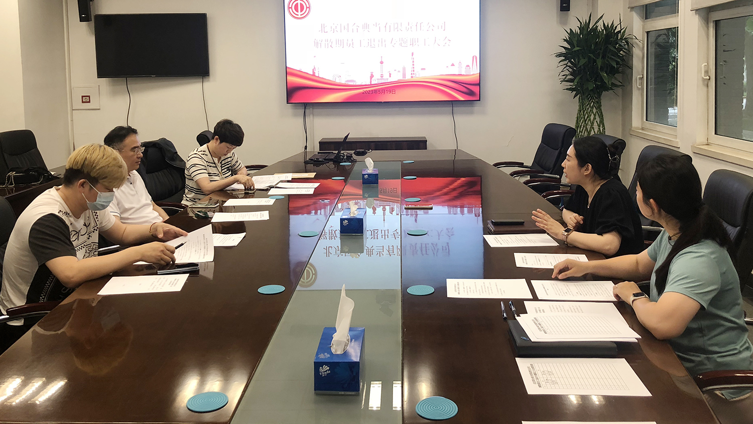 ManBetX(万博体育)APP官网|英超狼队和水晶宫全球赞助同伴