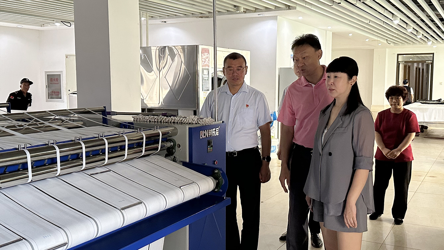 ManBetX(万博体育)APP官网|英超狼队和水晶宫全球赞助同伴