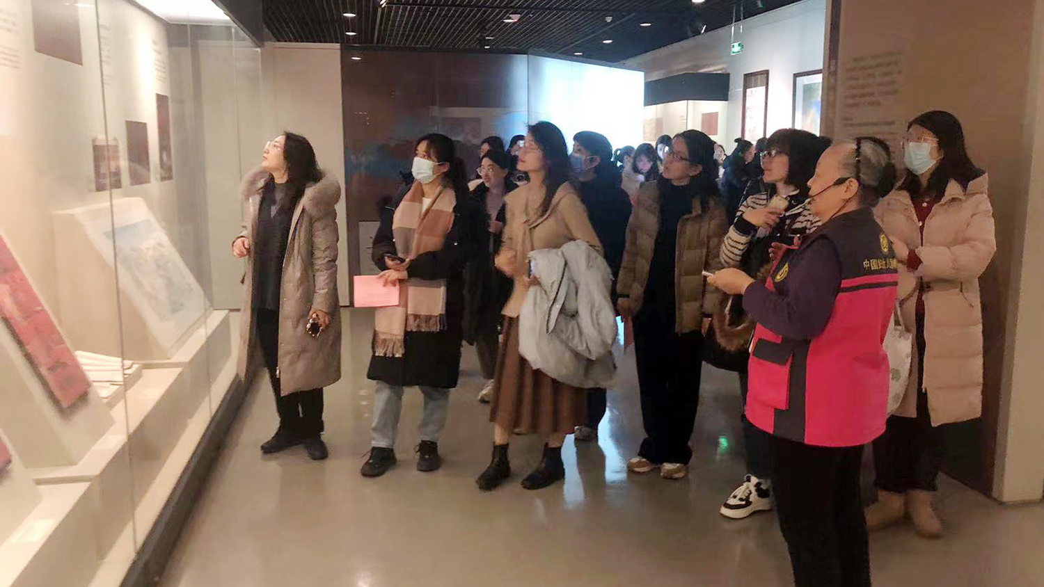 ManBetX(万博体育)APP官网|英超狼队和水晶宫全球赞助同伴