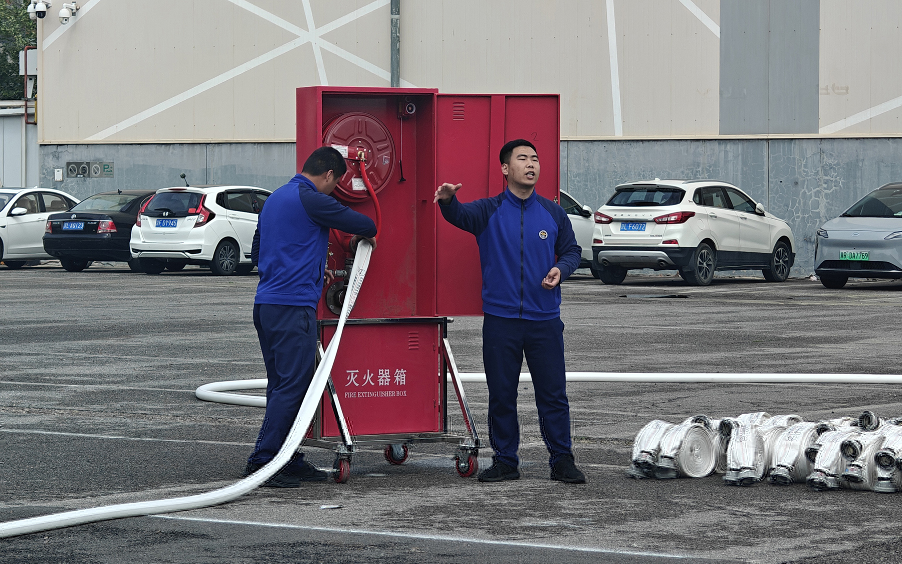 ManBetX(万博体育)APP官网|英超狼队和水晶宫全球赞助同伴