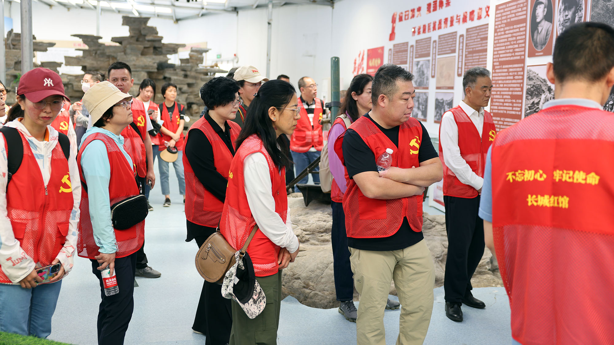 ManBetX(万博体育)APP官网|英超狼队和水晶宫全球赞助同伴