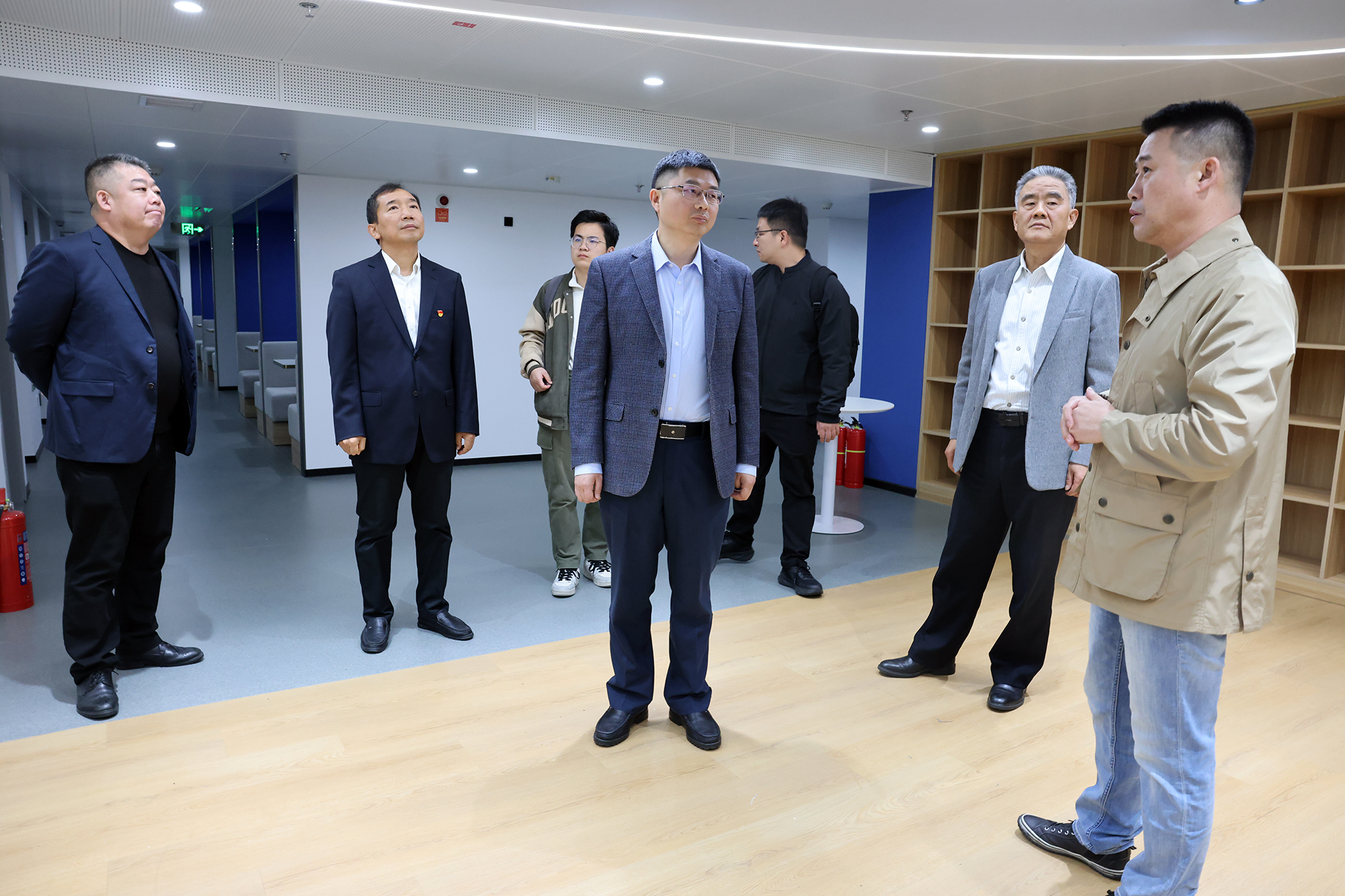 ManBetX(万博体育)APP官网|英超狼队和水晶宫全球赞助同伴