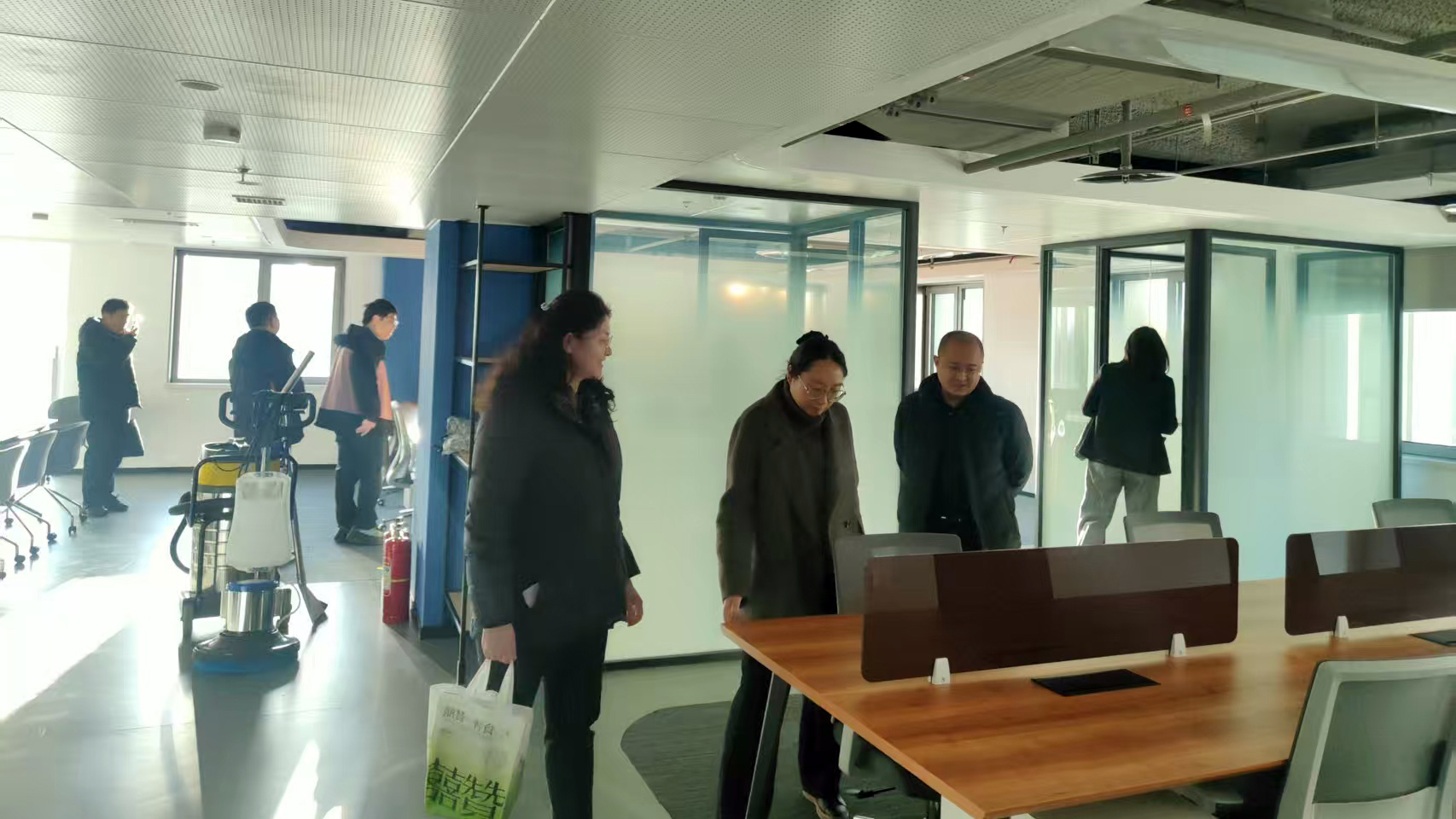 ManBetX(万博体育)APP官网|英超狼队和水晶宫全球赞助同伴